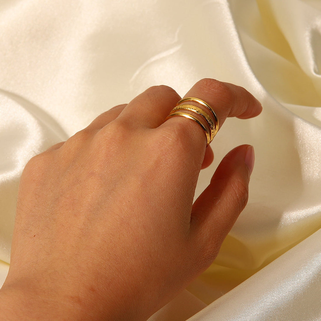 Lana drievoudige bandring